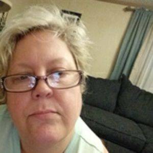 Meet your Posher, Pamela